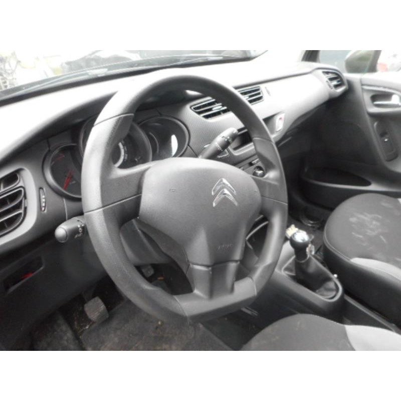 Ceinture arriere gauche CITROEN C3 2 Photo n°9
