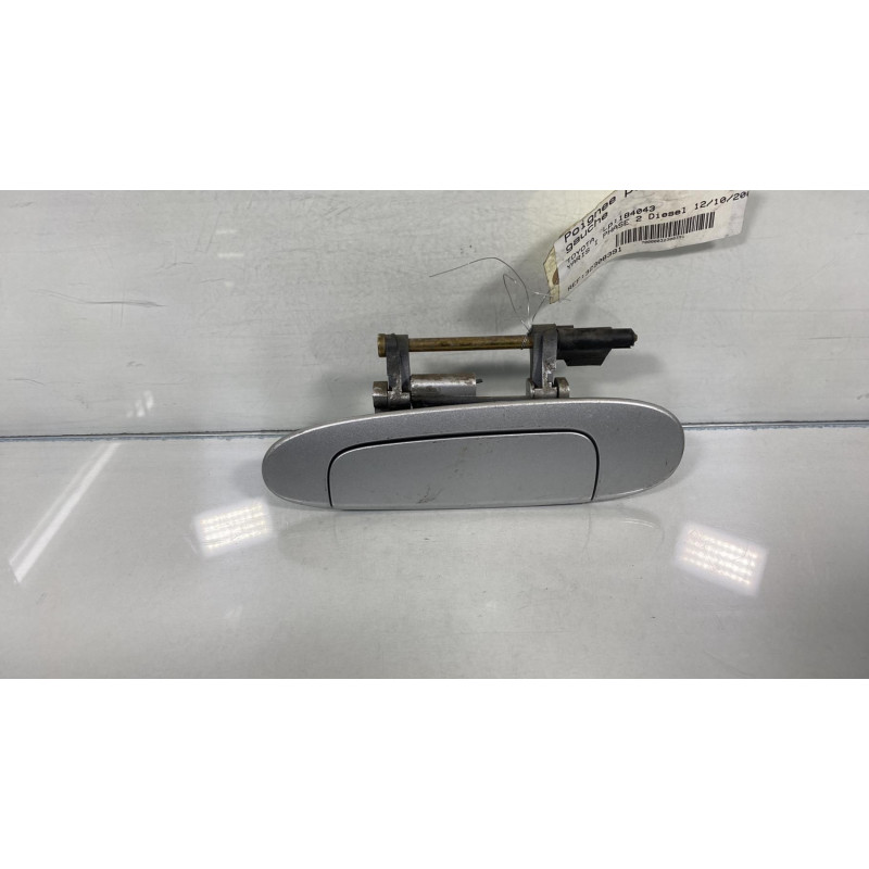 Poignee porte arriere gauche TOYOTA YARIS 1 Photo n°2