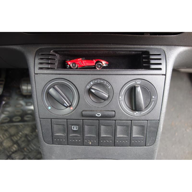 Renfort pare choc avant (traverse) VOLKSWAGEN POLO 3 Photo n°8