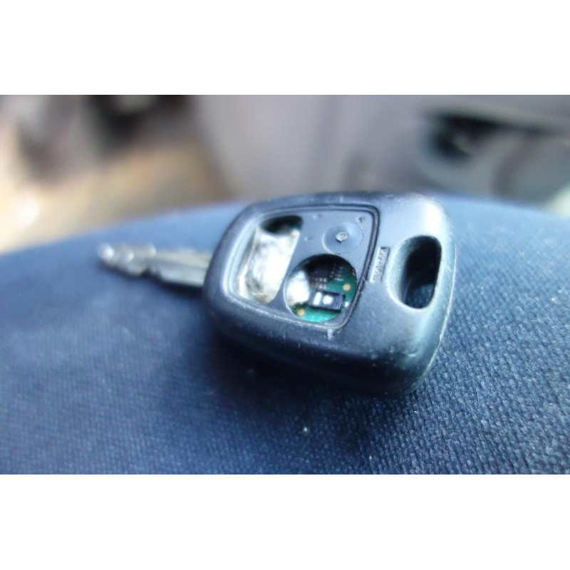 Bloc ABS (freins anti-blocage) CITROEN XSARA PICASSO Photo n°11