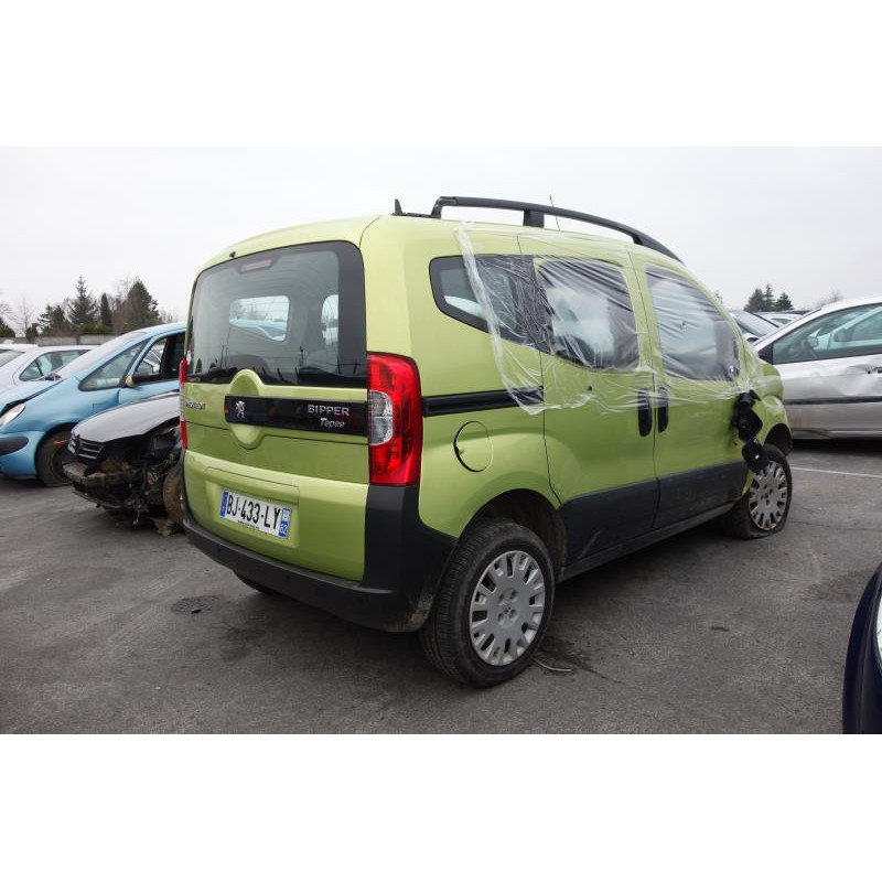 Pompe lave glace avant PEUGEOT BIPPER Photo n°5