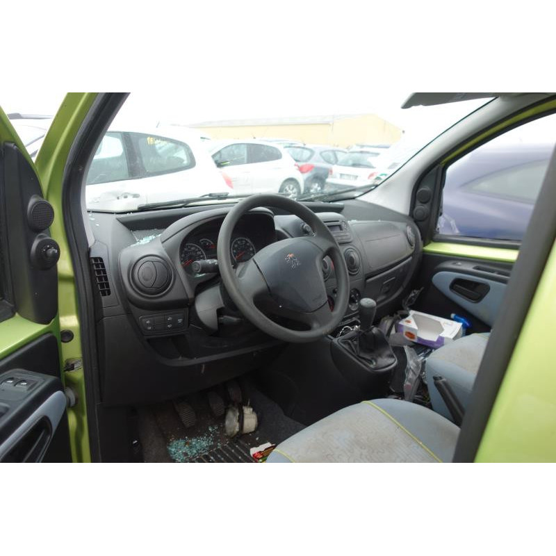Pompe lave glace avant PEUGEOT BIPPER Photo n°7