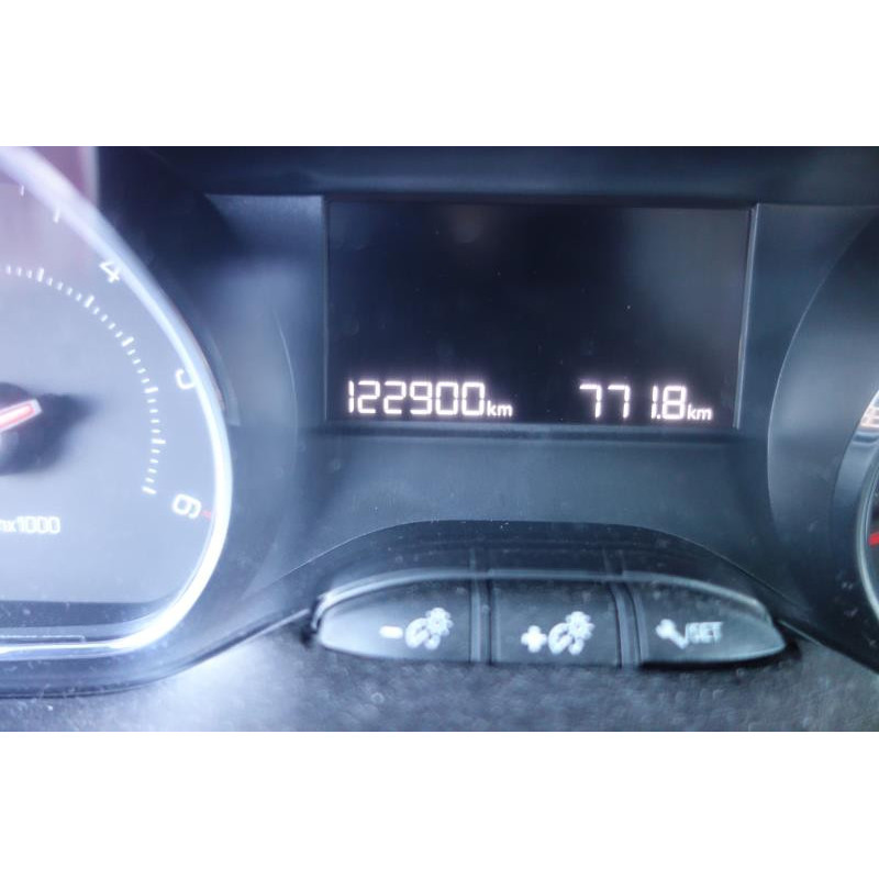 Bouton/Interrupteur PEUGEOT 208 1 Photo n°12