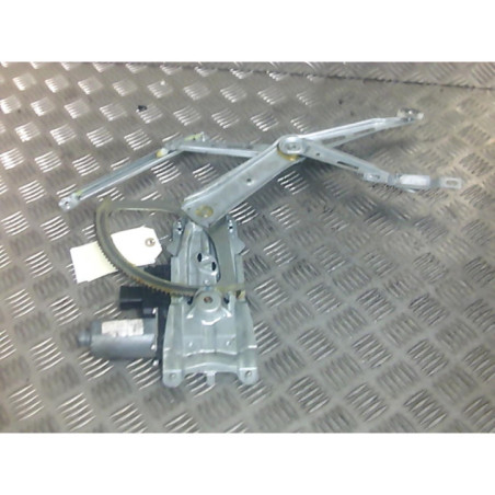 Leve vitre electrique avant droit OPEL ZAFIRA B Photo n°1