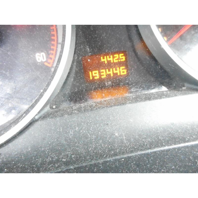 Serrure avant droit OPEL ZAFIRA B Photo n°10