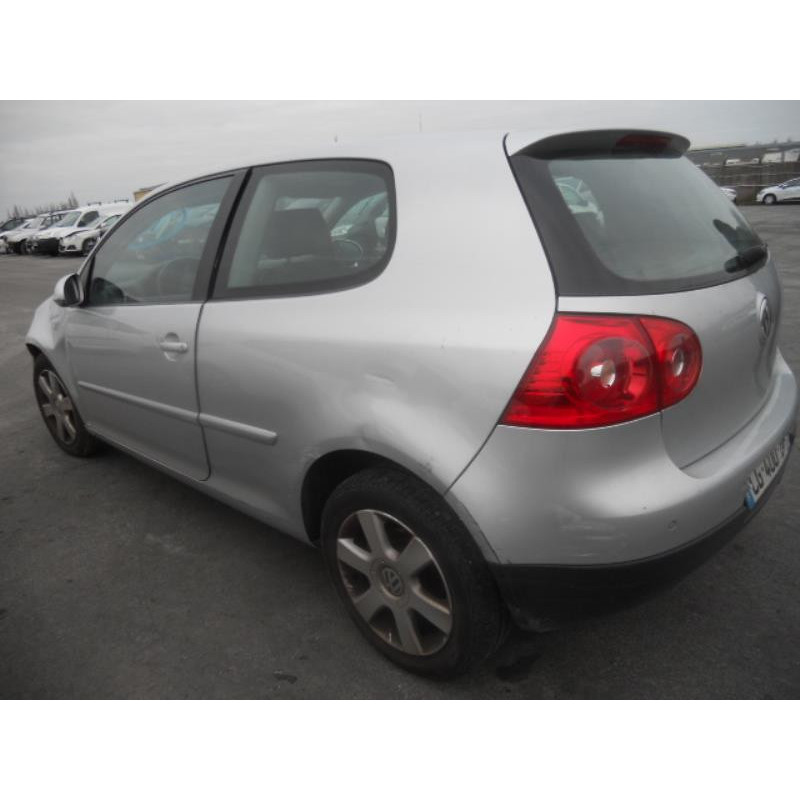Ceinture arriere droit VOLKSWAGEN GOLF 5 Photo n°8