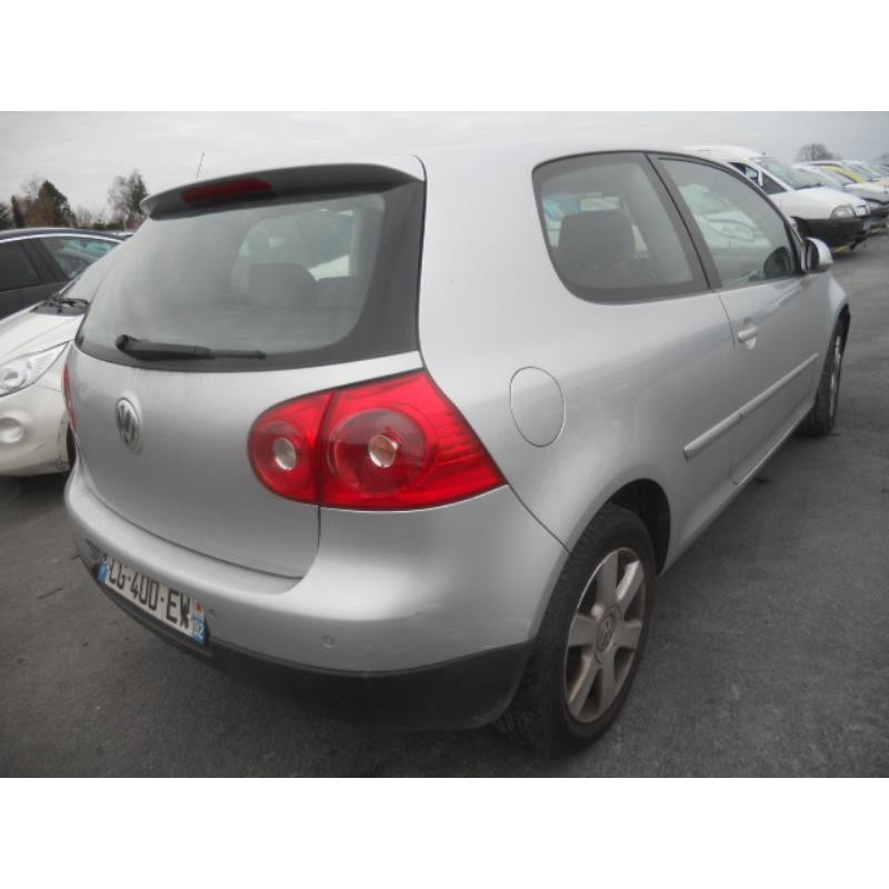 Ceinture arriere gauche VOLKSWAGEN GOLF 5 Photo n°7