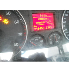 Pretensionneur de ceinture avant gauche VOLKSWAGEN GOLF 5