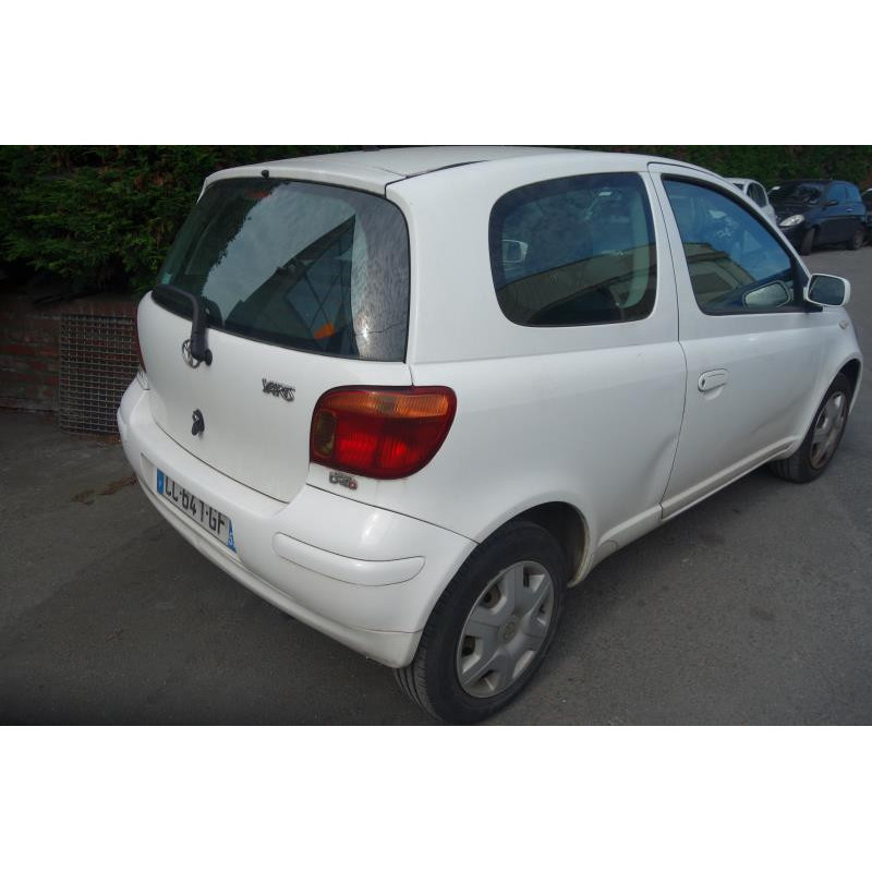 Bloc ABS (freins anti-blocage) TOYOTA YARIS 1 Photo n°4