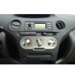 Bloc ABS (freins anti-blocage) TOYOTA YARIS 1