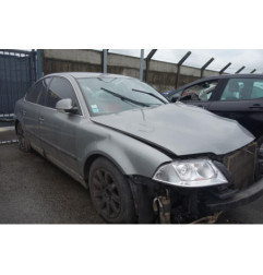 Porte avant droit VOLKSWAGEN PASSAT 4
