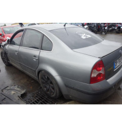 Porte avant droit VOLKSWAGEN PASSAT 4