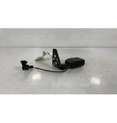 Attache ceinture arriere gauche PEUGEOT 207