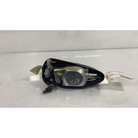Pretensionneur de ceinture avant droit SUZUKI SWIFT 3 Photo n°1
