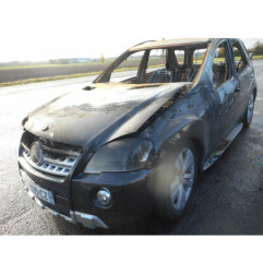 Pivot de moyeu avant gauche MERCEDES CLASSE M 164