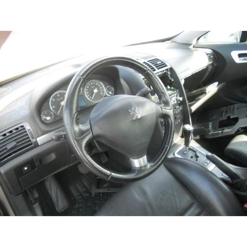 Porte avant gauche PEUGEOT 407 Photo n°8