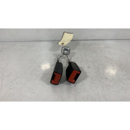 Attache ceinture arriere gauche SEAT IBIZA 4 Photo n°1