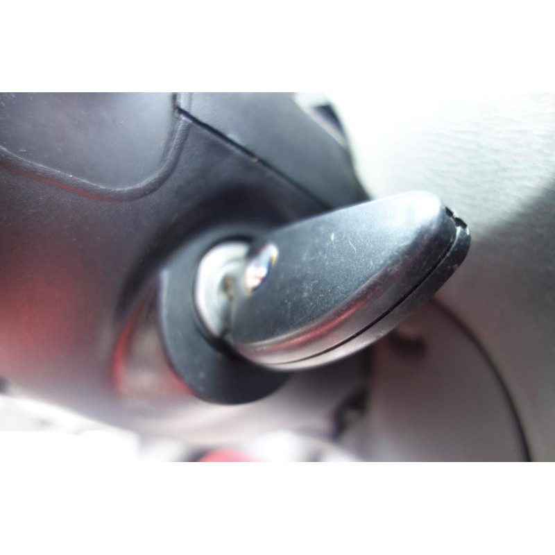 Poignee interieur avant droit ALFA ROMEO 147 Photo n°10