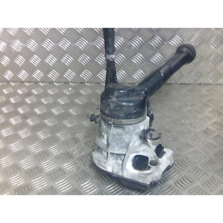 Pompe de direction PEUGEOT 308 1 SW Photo n°1