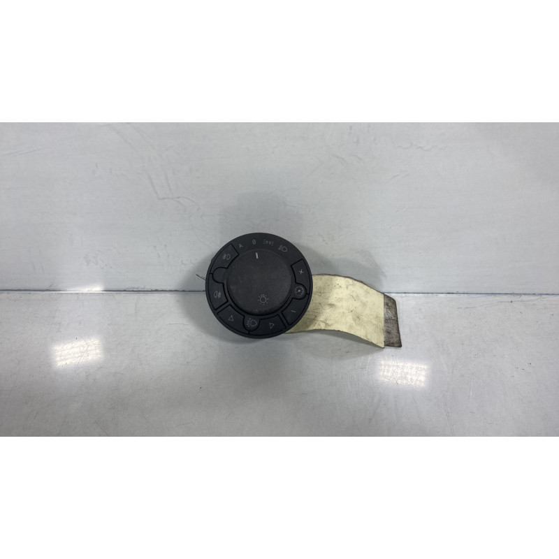 Commande de phare OPEL CORSA D Photo n°1