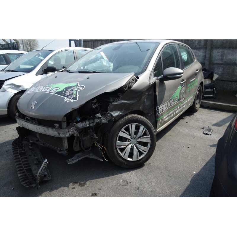 Arret de porte arriere droit PEUGEOT 208 1 Photo n°4
