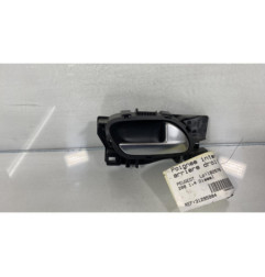 Poignee interieur arriere droit PEUGEOT 208 1 Photo n°1