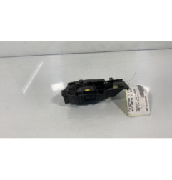 Poignee interieur arriere droit PEUGEOT 208 1