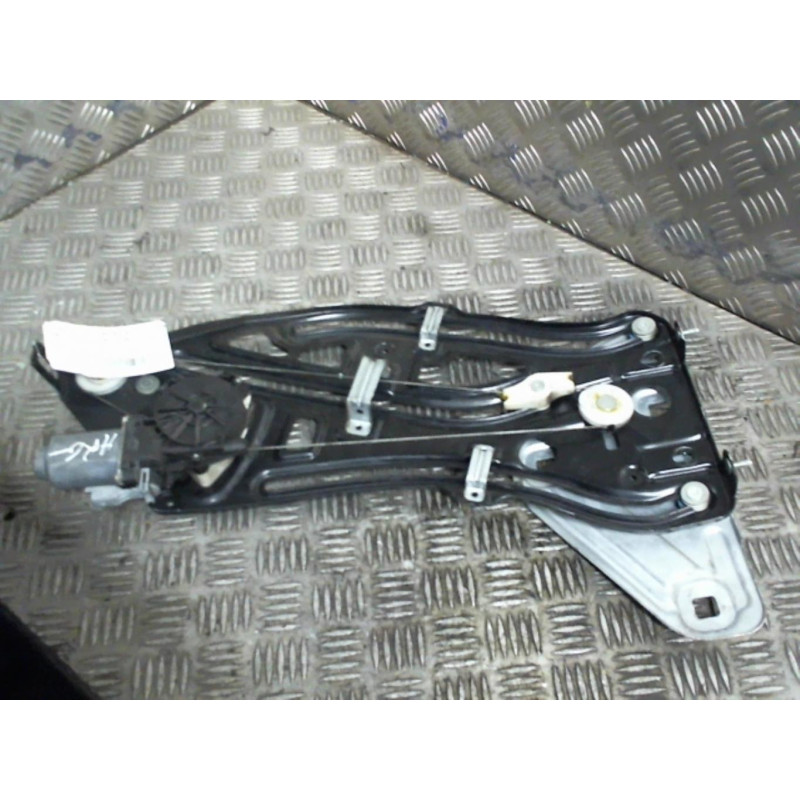 Leve vitre electrique arriere gauche PEUGEOT 207 Photo n°1