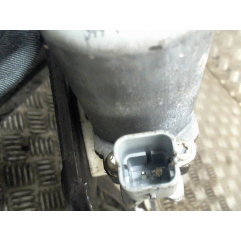 Leve vitre electrique arriere gauche PEUGEOT 207 Photo n°2