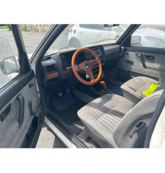 VOLKSWAGEN GOLF 2 1.6 - 8V