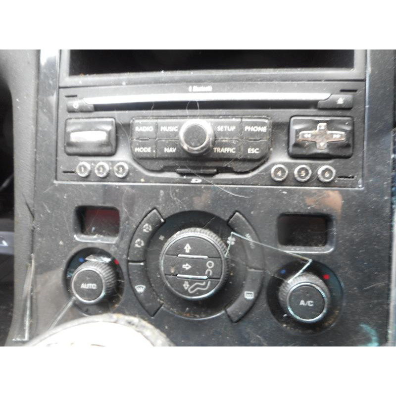 Bouton de warning PEUGEOT 3008 1 Photo n°9
