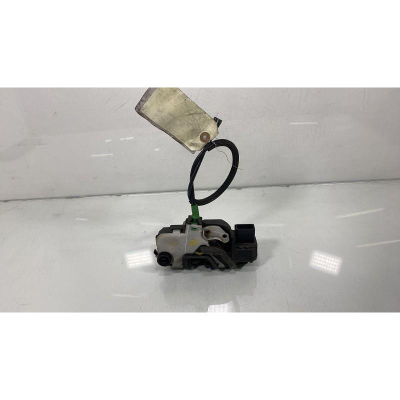 Serrure arriere droit OPEL ASTRA J Photo n°3