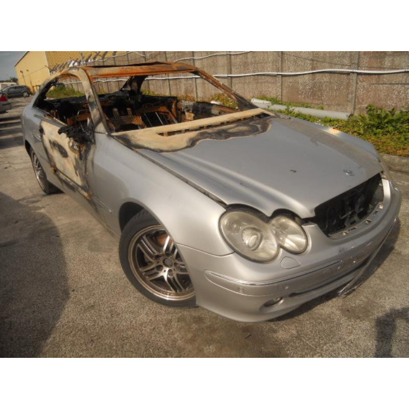Renfort pare choc avant (traverse) MERCEDES CLASSE CLK 209 Photo n°3