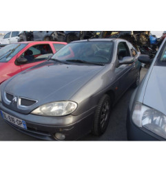 Pompe de direction RENAULT MEGANE 1