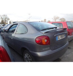 Pompe de direction RENAULT MEGANE 1