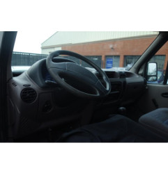 Serrure avant droit RENAULT MASTER 2