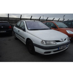 Pompe de direction RENAULT LAGUNA 1
