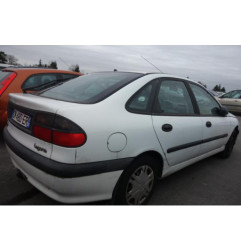 Pompe de direction RENAULT LAGUNA 1
