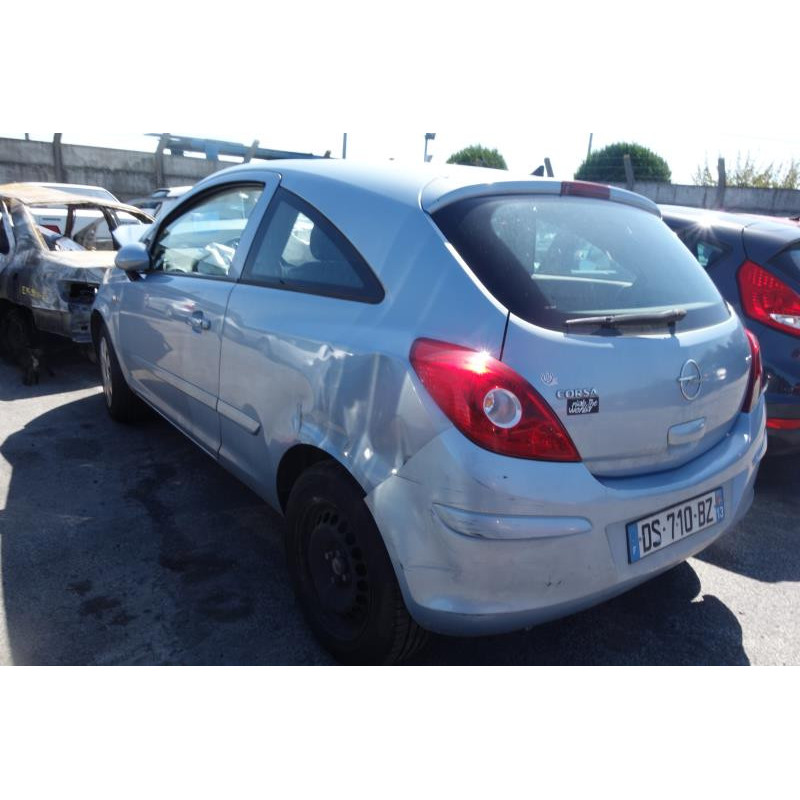 Poignee porte avant droit OPEL CORSA D Photo n°7