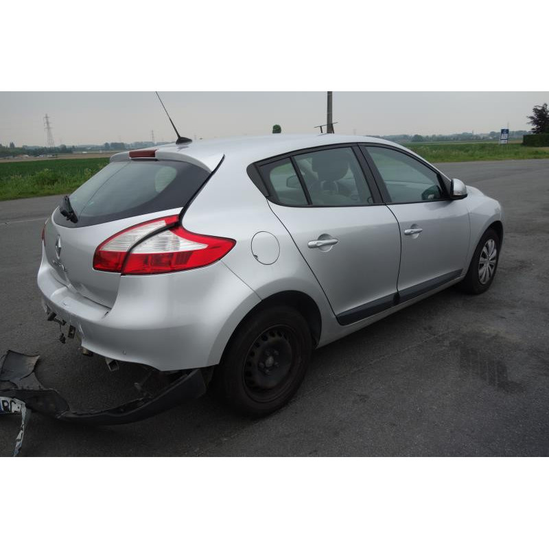 Pretensionneur de ceinture avant gauche RENAULT MEGANE 3 Photo n°6