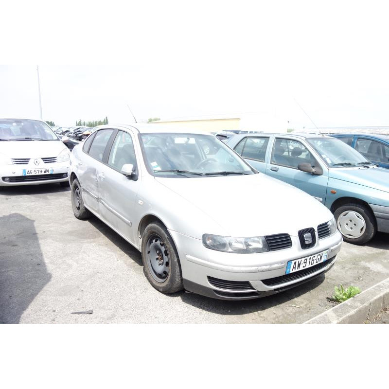 Pare choc arriere SEAT TOLEDO 2 Photo n°3