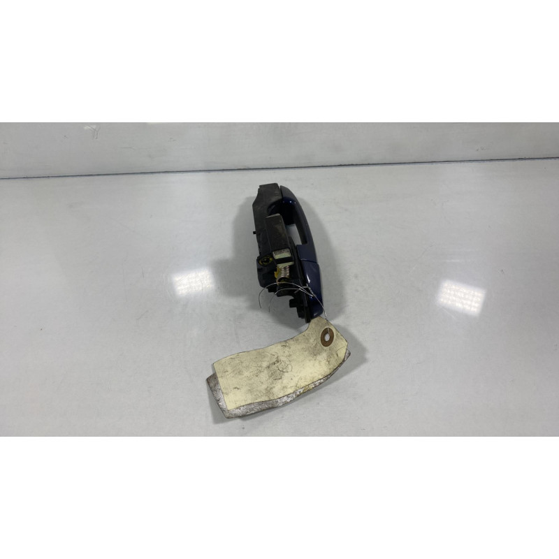Poignee porte arriere droit TOYOTA YARIS 2 Photo n°2