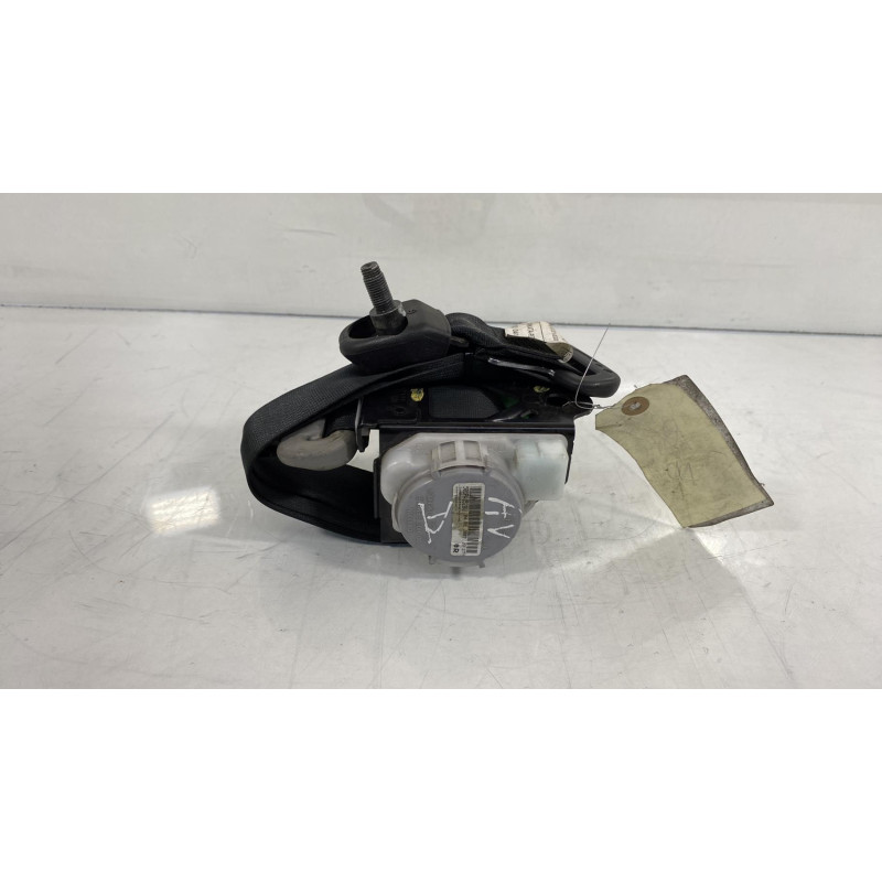 Pretensionneur de ceinture avant droit TOYOTA YARIS 2 Photo n°2