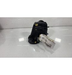 Serrure arriere droit TOYOTA YARIS 2 Photo n°1