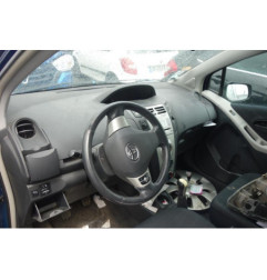 Serrure avant gauche TOYOTA YARIS 2