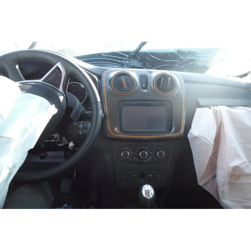 Bouton de warning DACIA SANDERO 2 Photo n°9