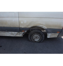Serrure avant droit MERCEDES SPRINTER 2