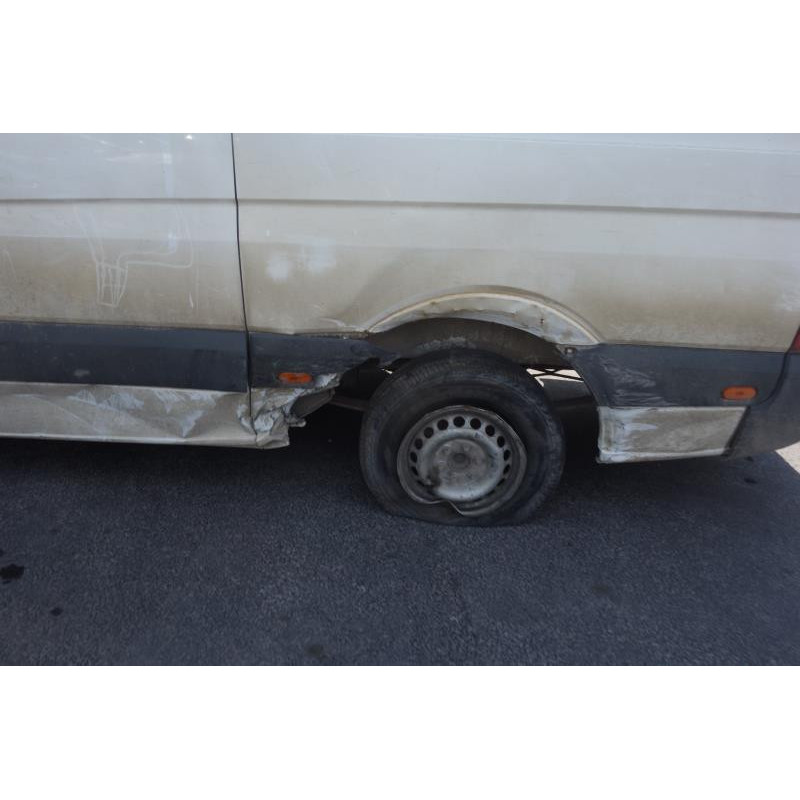 Serrure avant droit MERCEDES SPRINTER 2 Photo n°8