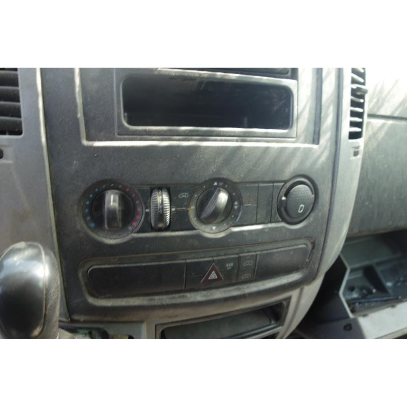 Serrure avant droit MERCEDES SPRINTER 2 Photo n°11