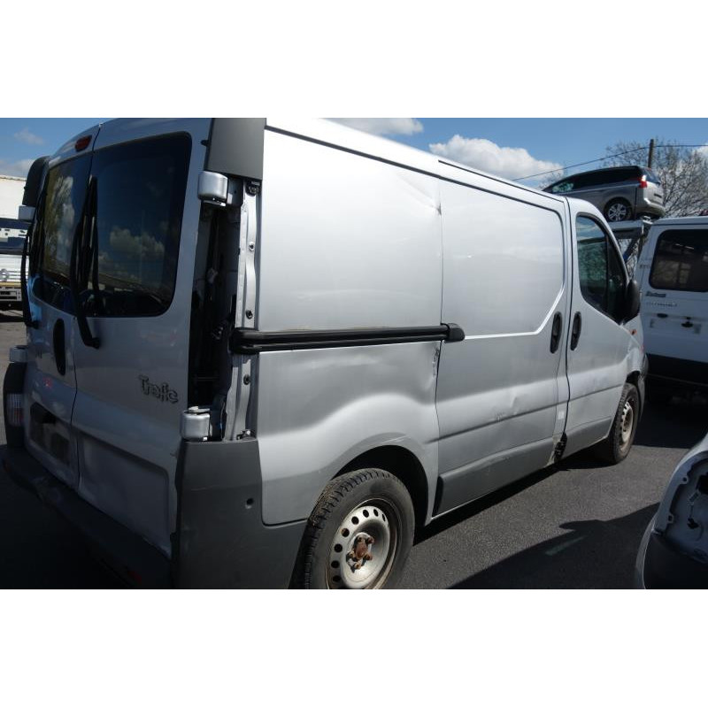 Poignee porte avant gauche RENAULT TRAFIC 2 Photo n°6